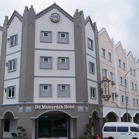 โรงแรมเดอมาวาร์ดาห์ Malacca ภายนอก รูปภาพ