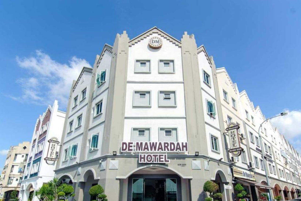 โรงแรมเดอมาวาร์ดาห์ Malacca ภายนอก รูปภาพ